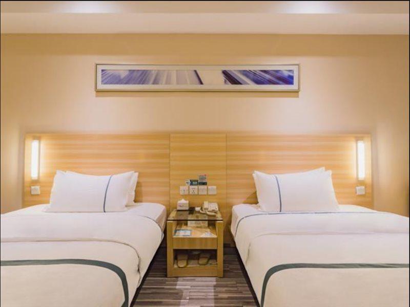 City Comfort Inn Guangzhou Tianpingjia Subway Station Branch Экстерьер фото