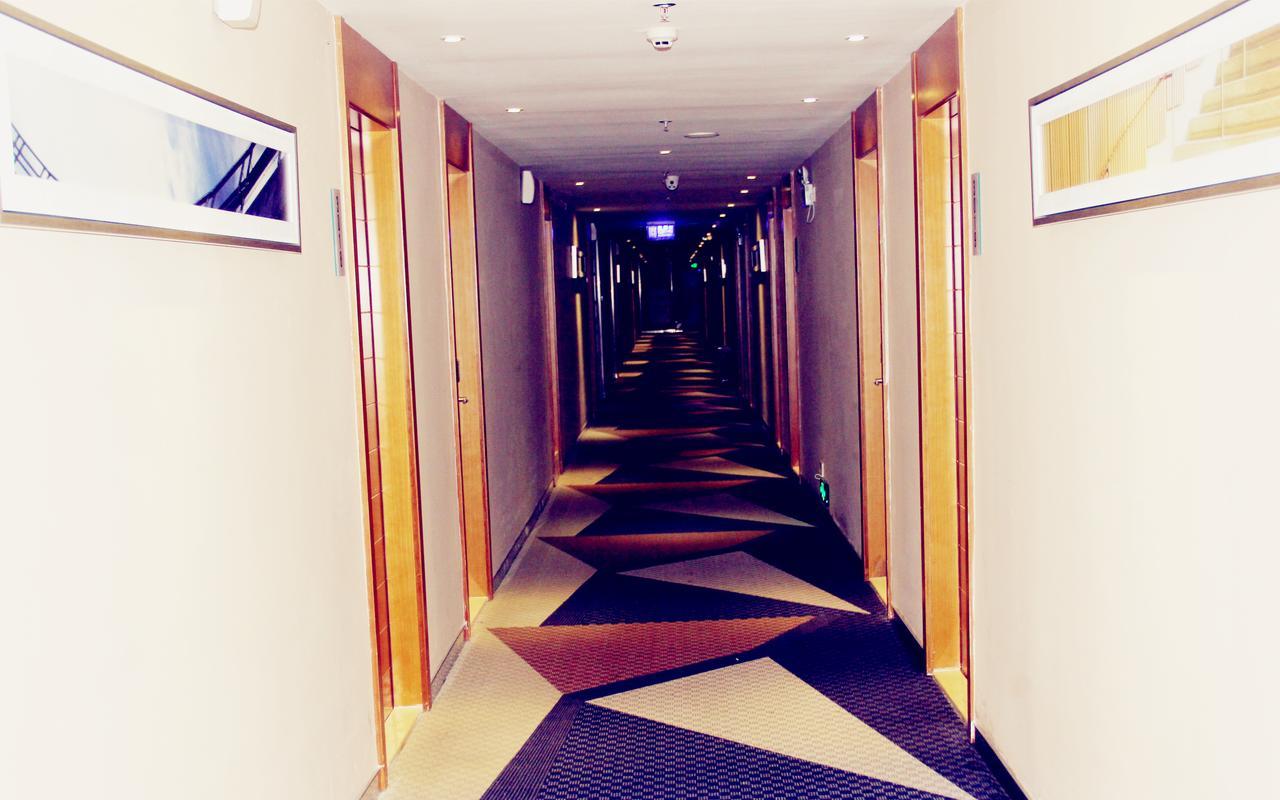 City Comfort Inn Guangzhou Tianpingjia Subway Station Branch Экстерьер фото